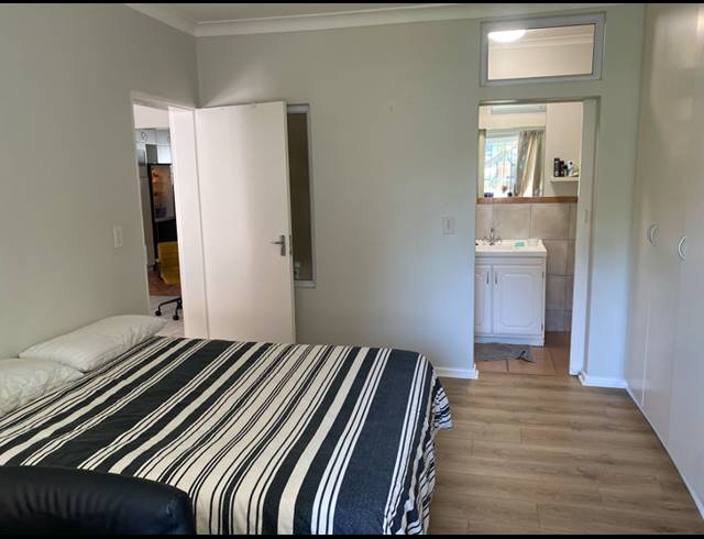 2 BEDROOM APARTMENT FOR SALE IN NEWLANDS